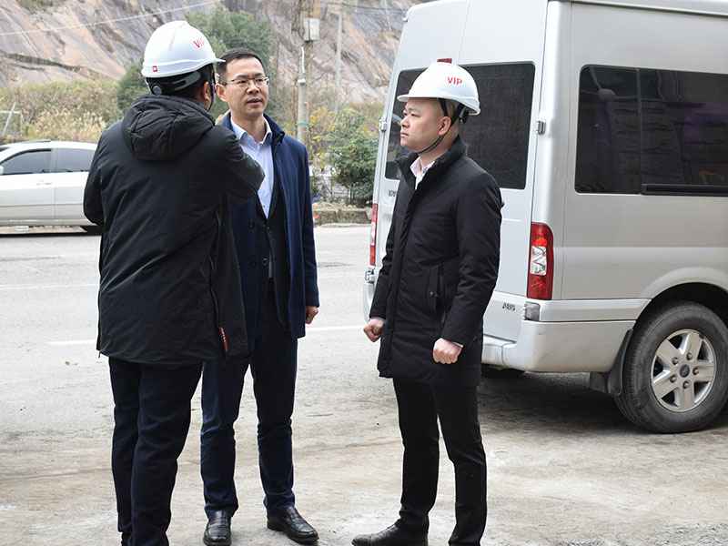 苗市长走访华体会官方端网站登录入口-华体会(中国)集团